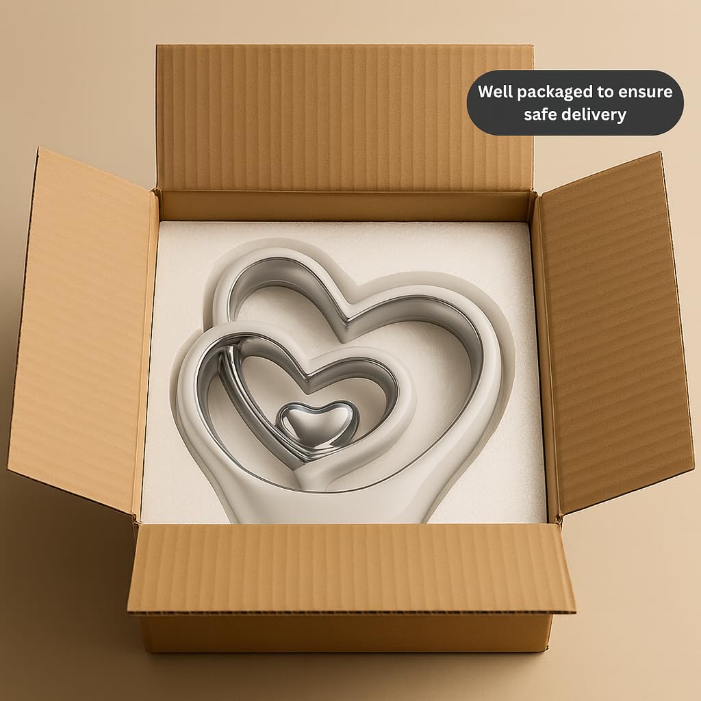 Silver Heart Ornament – Modern Couple Sculpture, White & Silver Ceramic Decoration, Romantic Wedding & Anniversary Gift (25.5cm)