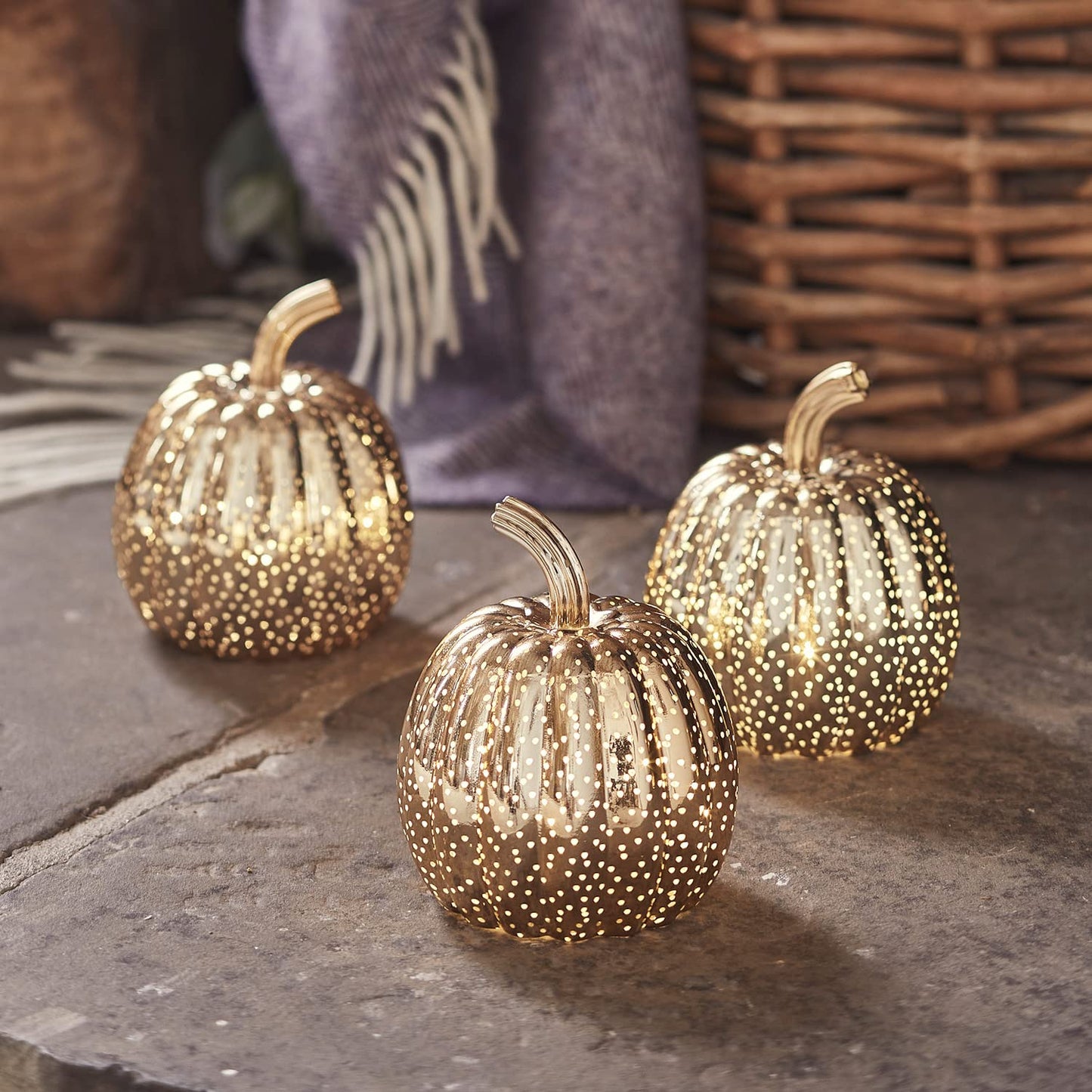 Set of 5 Light Up LED Pumpkins – Battery Operated Autumn & Halloween Decorations with Timer, Indoor Use (Gold & Glass Finish)